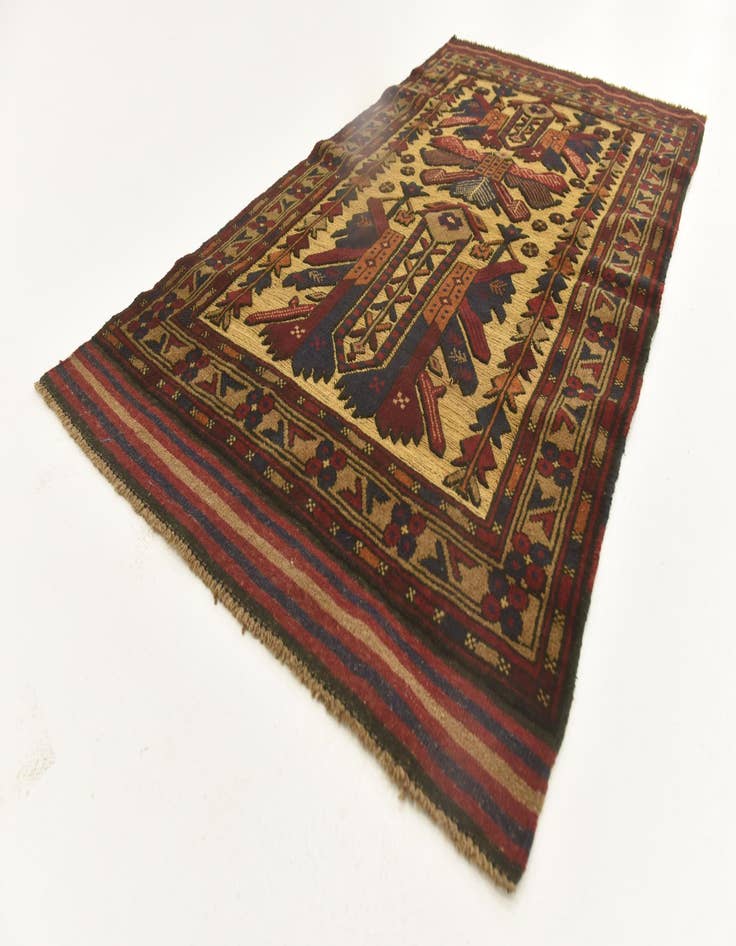 Detail image of 3' x 5' 3 Hand Knotted Sumak Wool Rug