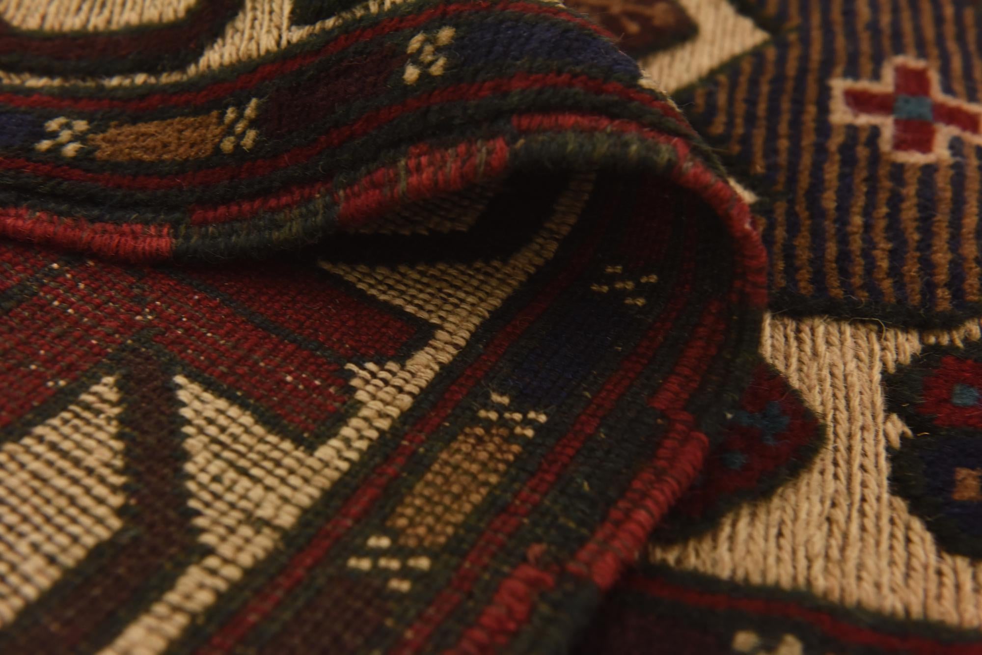 3' 11 x 5' 9 Hand Knotted Sumak Wool Rug