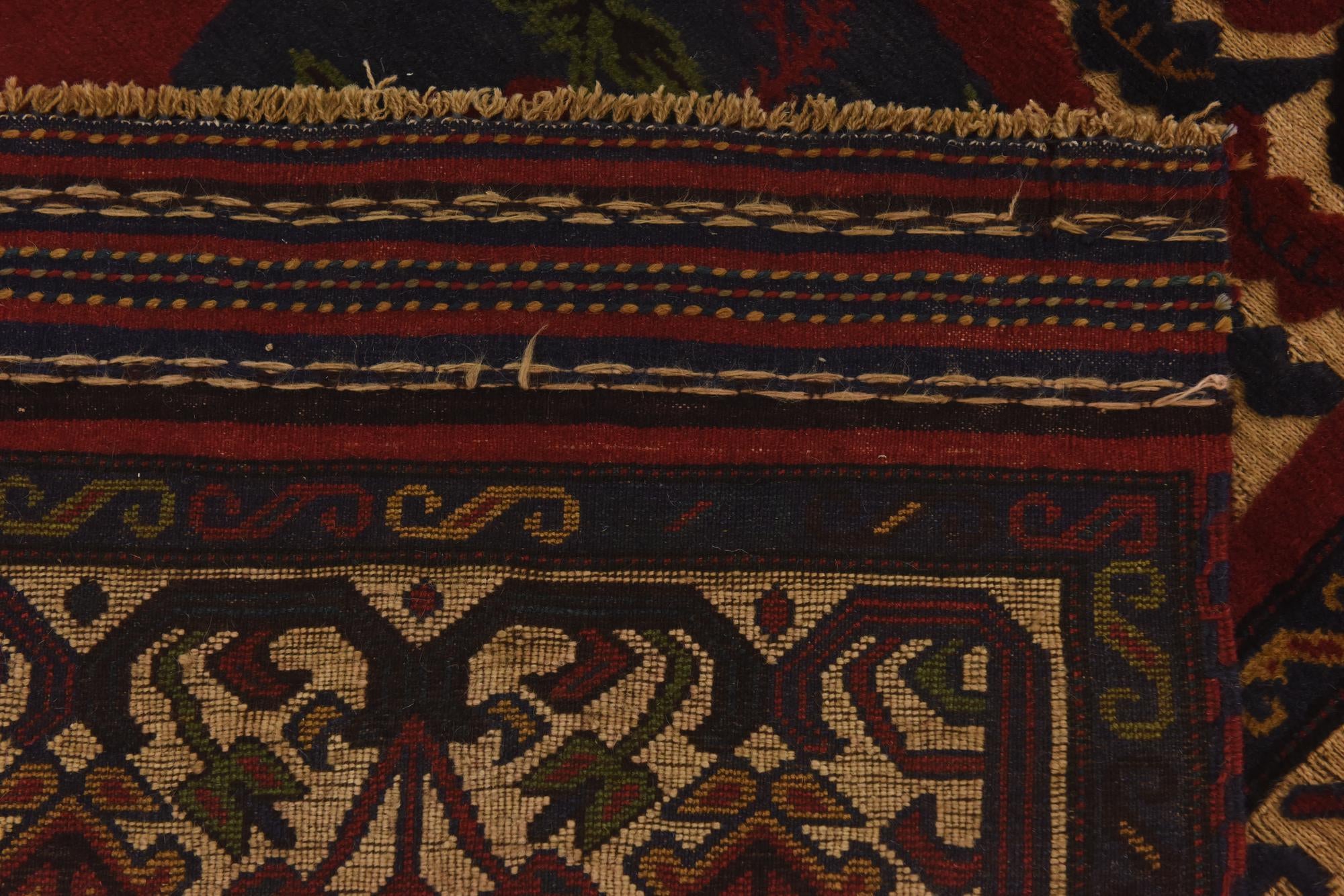 4' x 6' 2 Hand Knotted Sumak Wool Rug