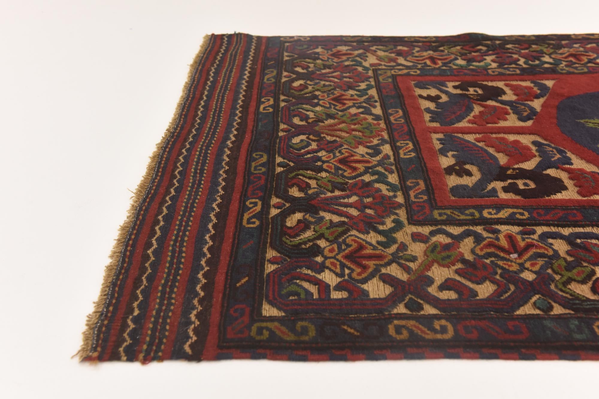 4' x 6' 2 Hand Knotted Sumak Wool Rug
