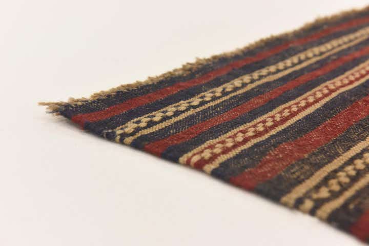 3' 11 x 6' 3 Hand Knotted Sumak Wool Rug