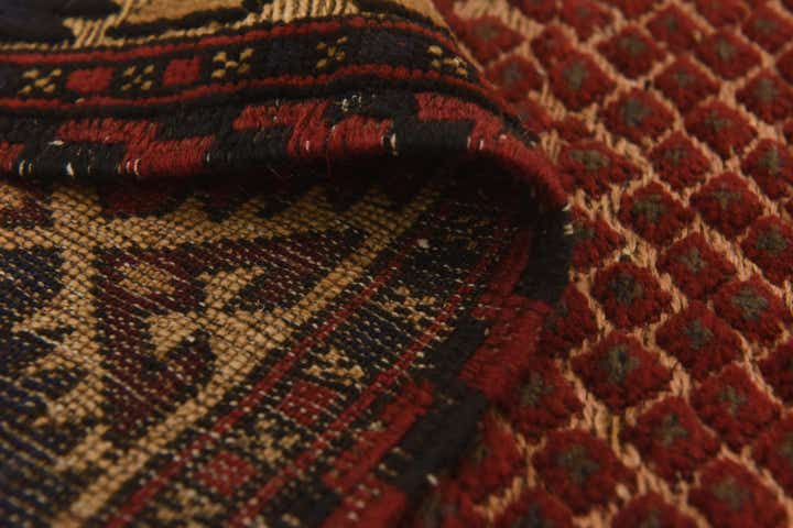 3' 10 x 6' Hand Knotted Sumak Wool Rug