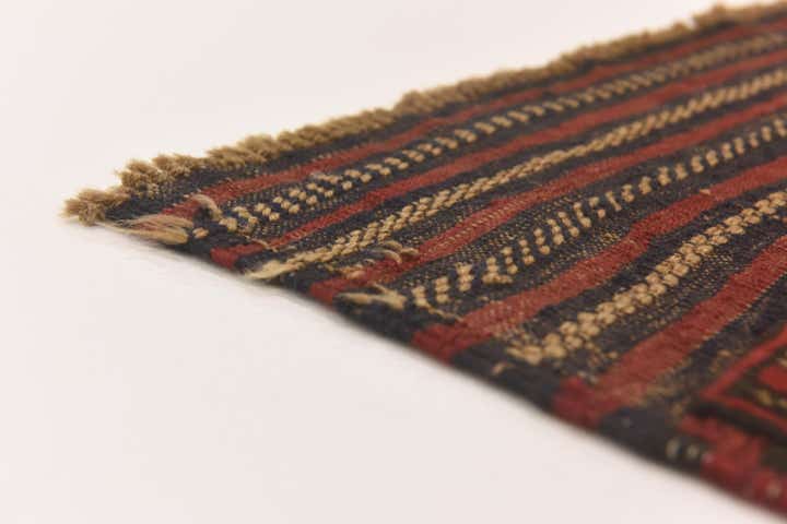 3' 10 x 6' Hand Knotted Sumak Wool Rug