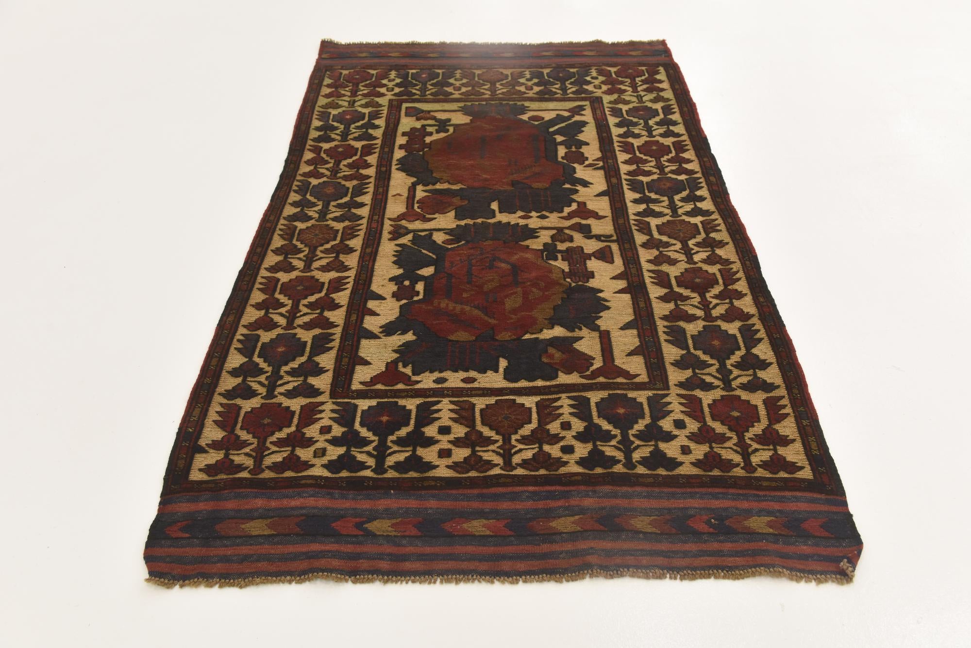 3' 11 x 6' 8 Hand Knotted Sumak Wool Rug