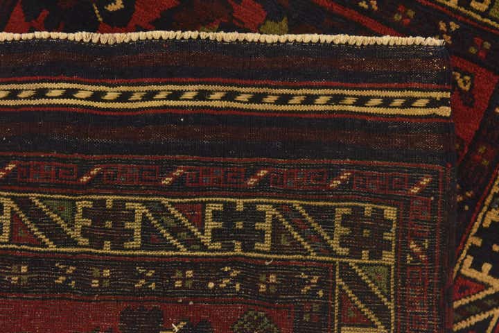2' 9 x 4' 6 Hand Knotted Sumak Wool Rug