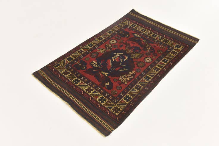 Detail image of 2' 9 x 4' 6 Hand Knotted Sumak Wool Rug