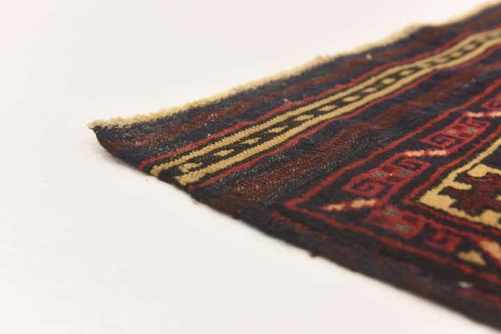 2' 9 x 4' 6 Hand Knotted Sumak Wool Rug