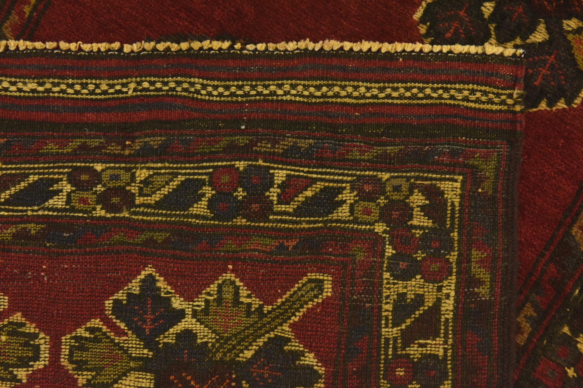 2' 10 x 5' Hand Knotted Sumak Wool Rug