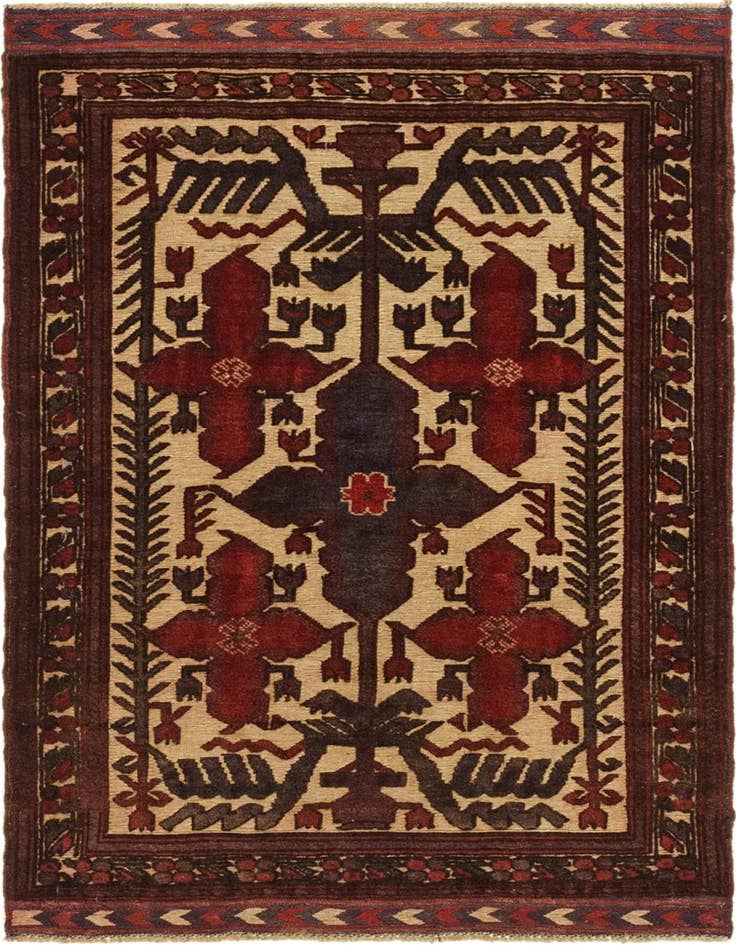 Detail image of 3' x 4' 5 Hand Knotted Sumak Wool Rug