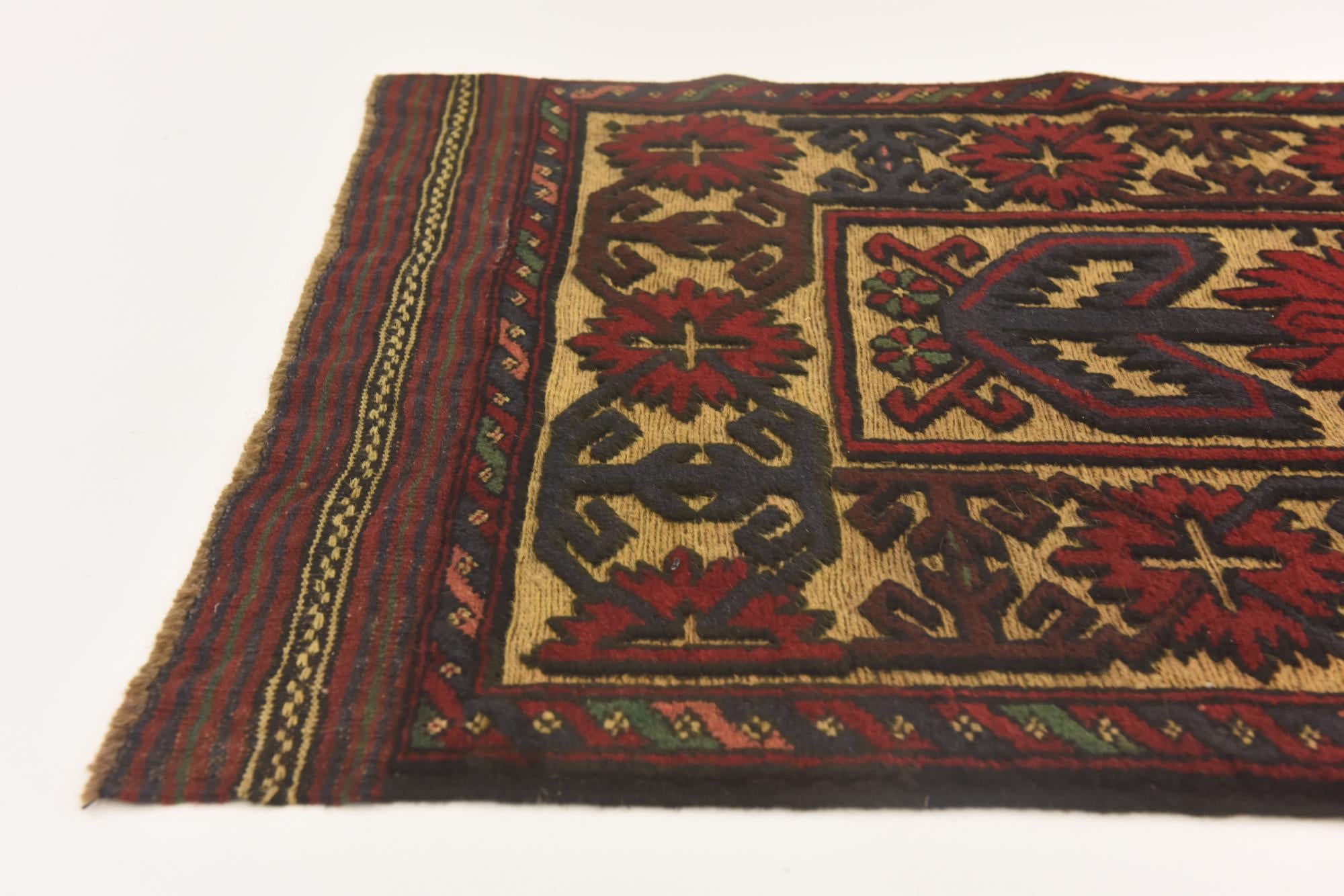 2' 8 x 4' 6 Hand Knotted Sumak Wool Rug