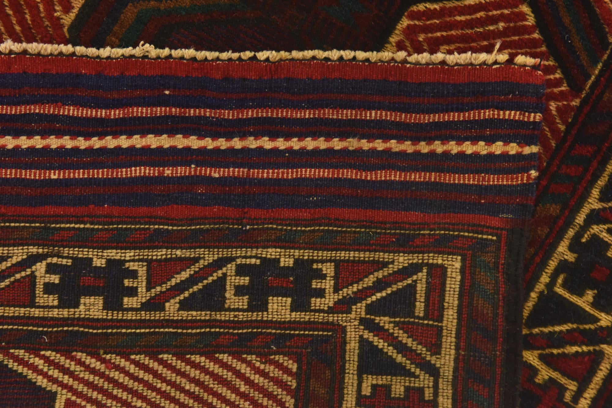 2' 10 x 4' 6 Hand Knotted Sumak Wool Rug