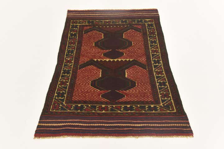 2' 10 x 4' 6 Hand Knotted Sumak Wool Rug