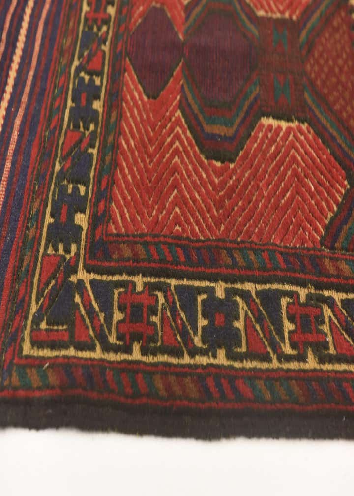 2' 10 x 4' 6 Hand Knotted Sumak Wool Rug