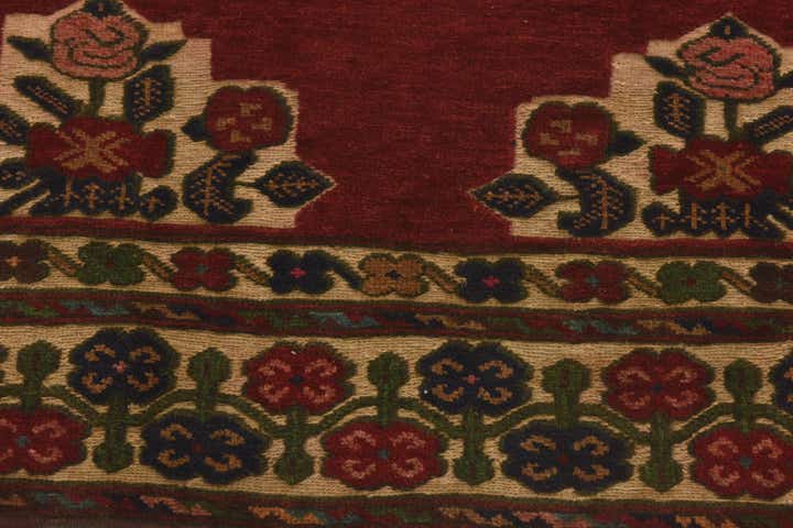 4' 4 x 5' 10 Hand Knotted Sumak Wool Rug
