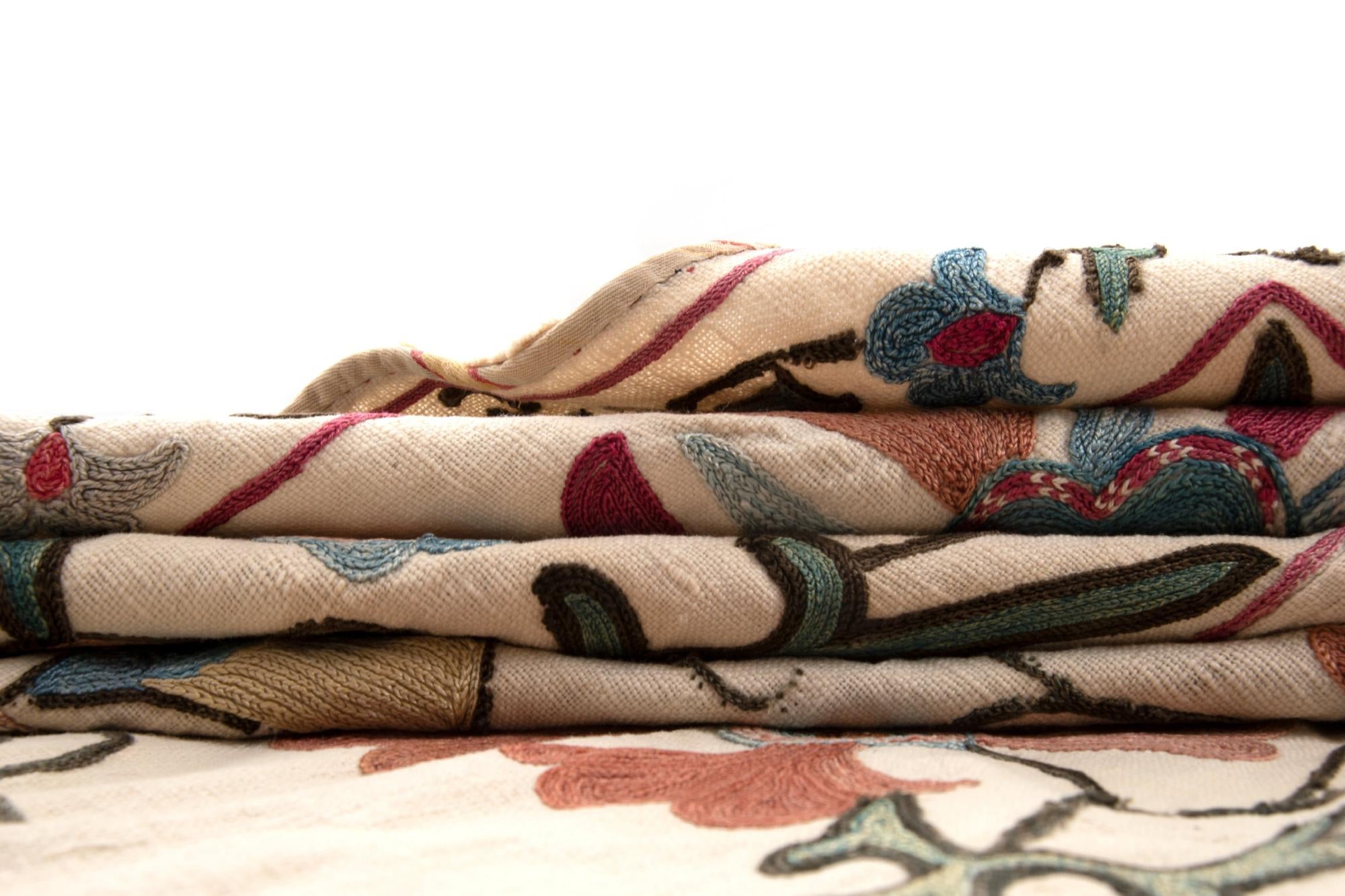 4' 11 x 7' 3 Suzani Rug
