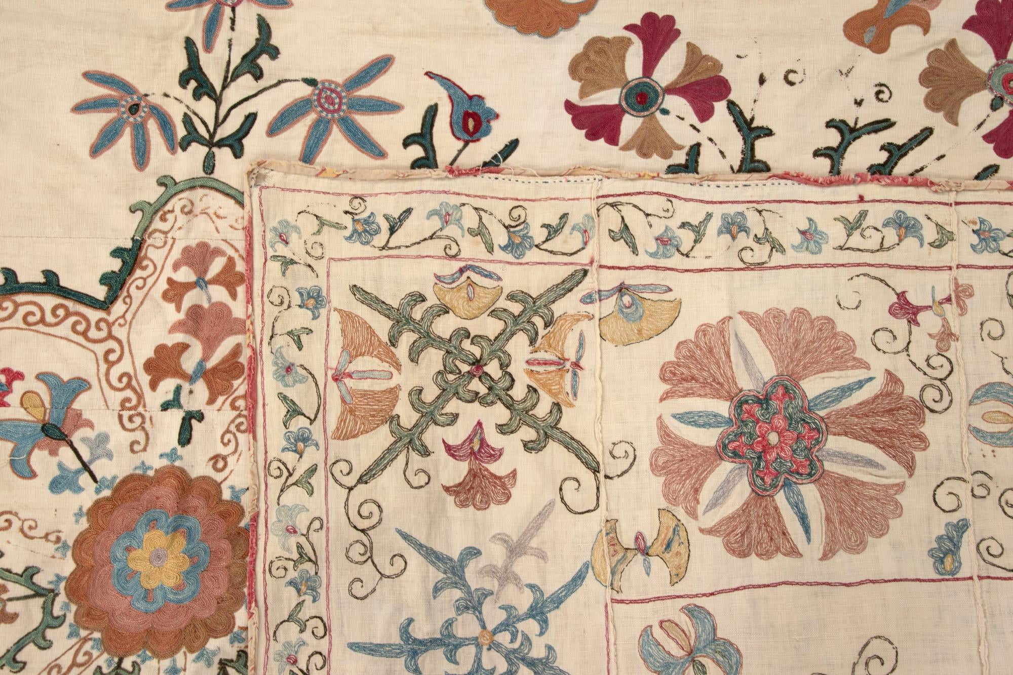 4' 11 x 7' 3 Suzani Rug