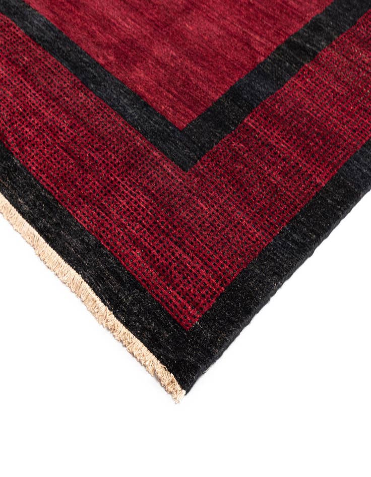 Detail image of 6' 8 x 10' 1 Tabiibaft Wool Rug