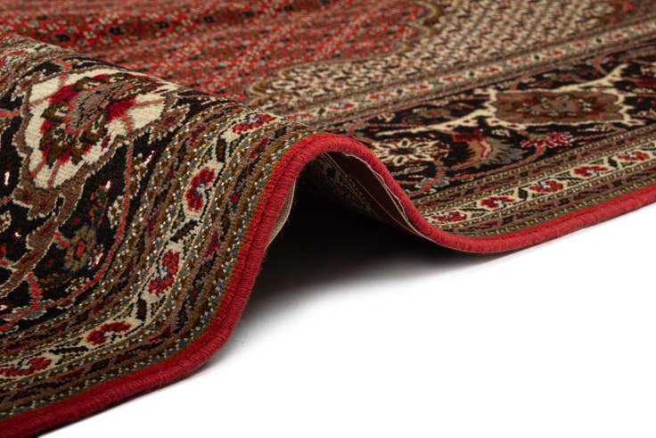 Detail image of 9' 10 x 13' Tabriz Mahi Rug