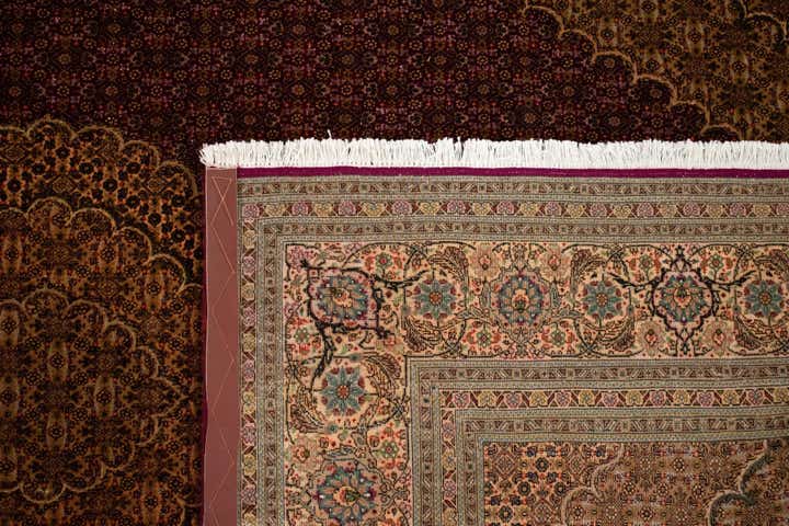 6' 8 x 9' 10 Tabriz Mahi Rug