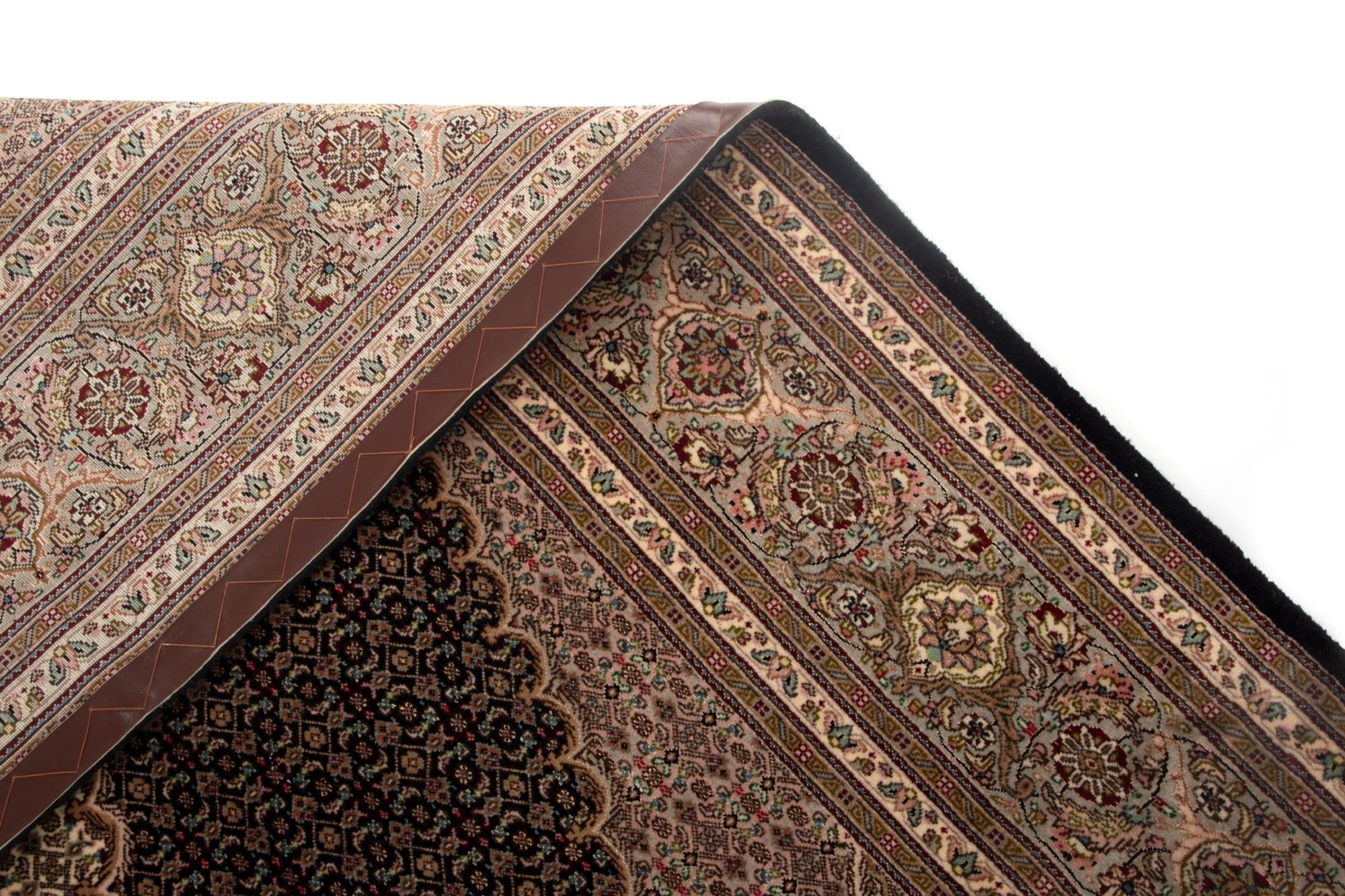6' 9 x 8' 7 Tabriz Mahi Rug