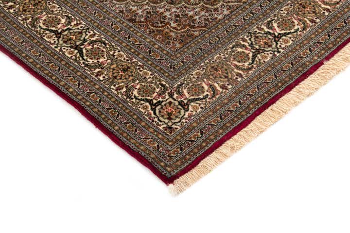 4' 10 x 6' Tabriz Mahi Rug