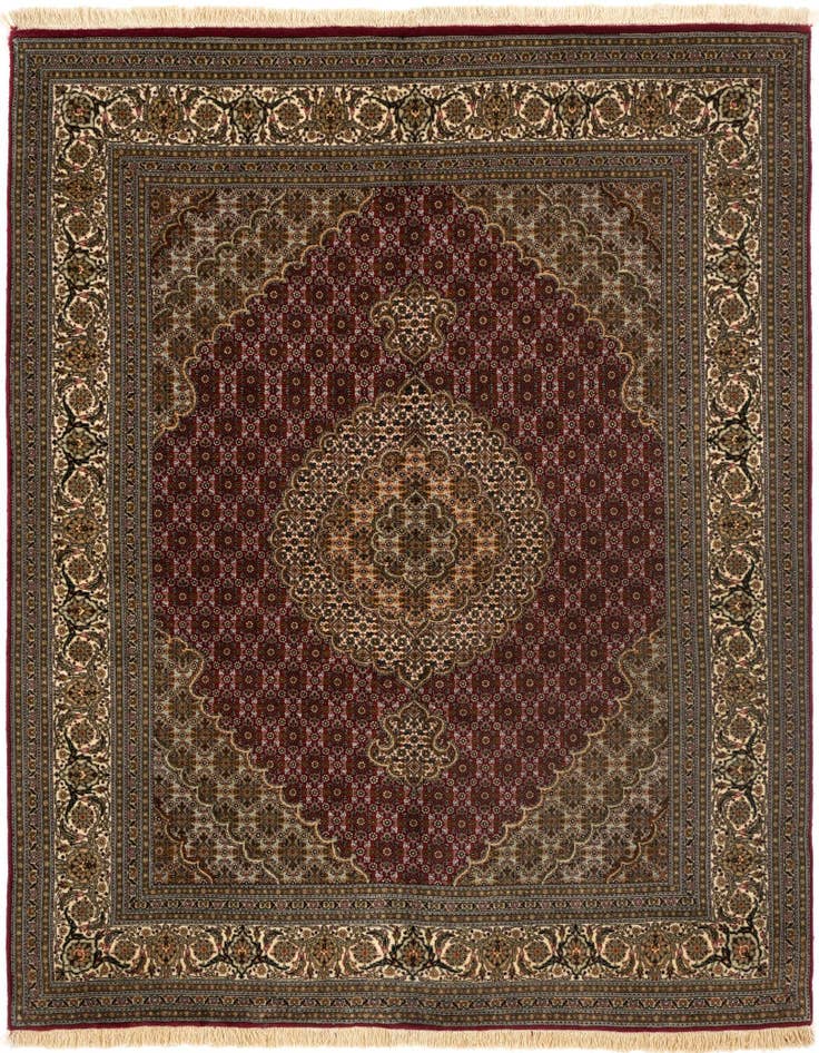 Detail image of 4' 10 x 6' Tabriz Mahi Rug
