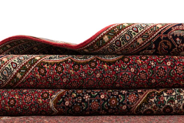 Detail image of 6' 7 x 9' 6 Tabriz Mahi Rug