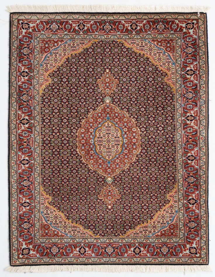 Detail image of 3' 4 x 5' 1 Tabriz Mahi Rug