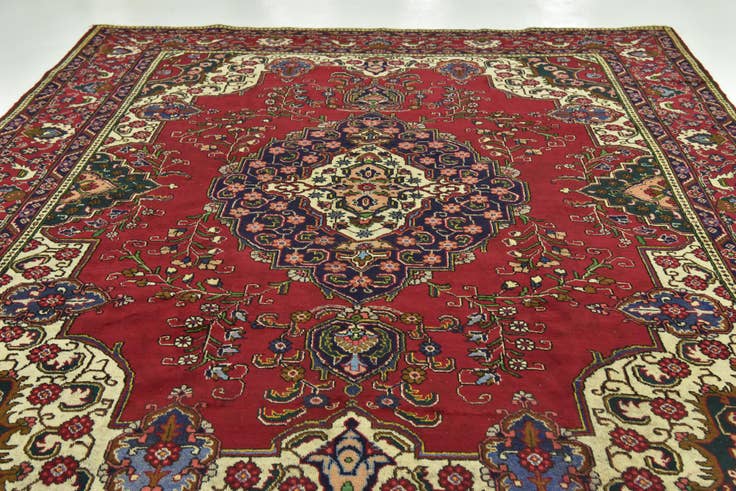 Detail image of 10' x 12' 10 Hand Knotted Tabriz Persian Wool Rug