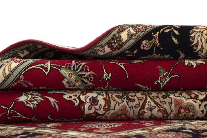 4' 11 x 6' 8 Tabriz Rug