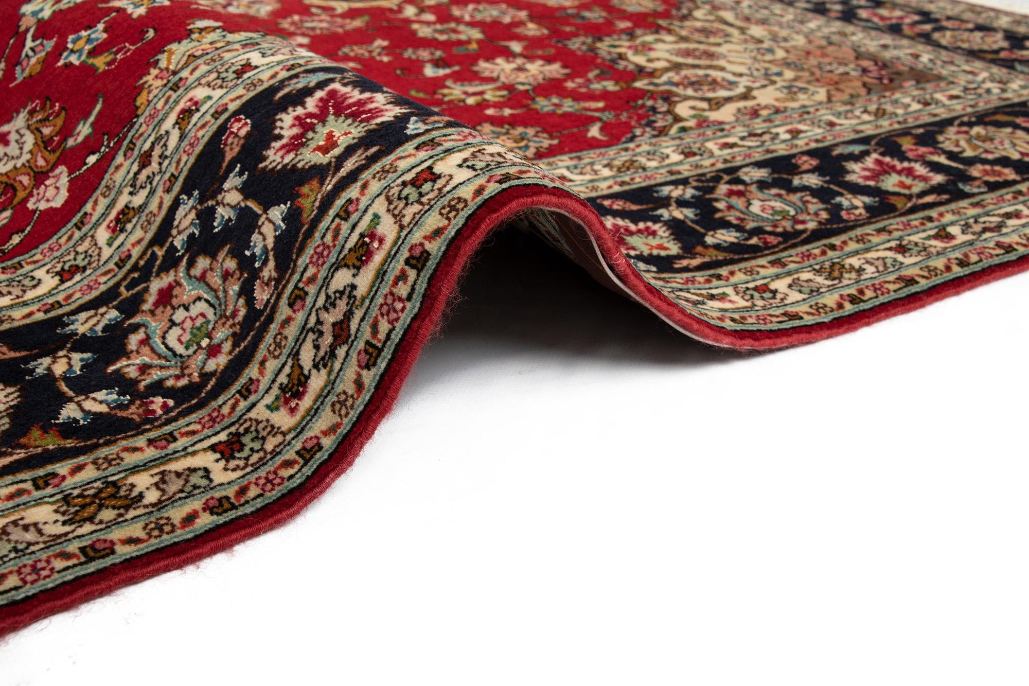 4' 11 x 6' 9 Tabriz Rug