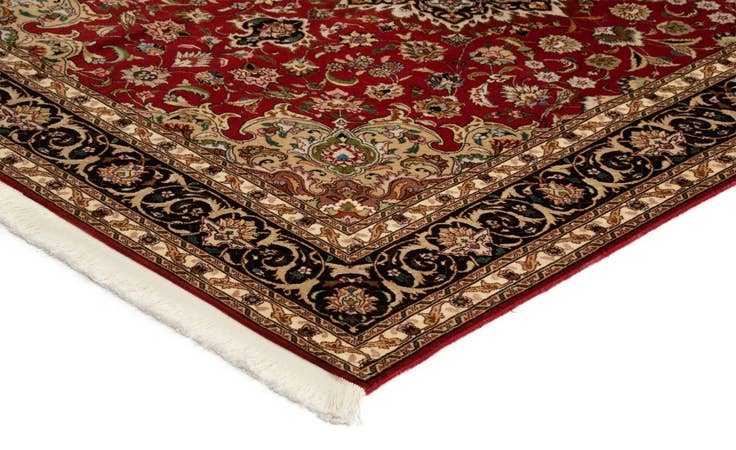 Detail image of 5' 1 x 6' 5 Tabriz Rug