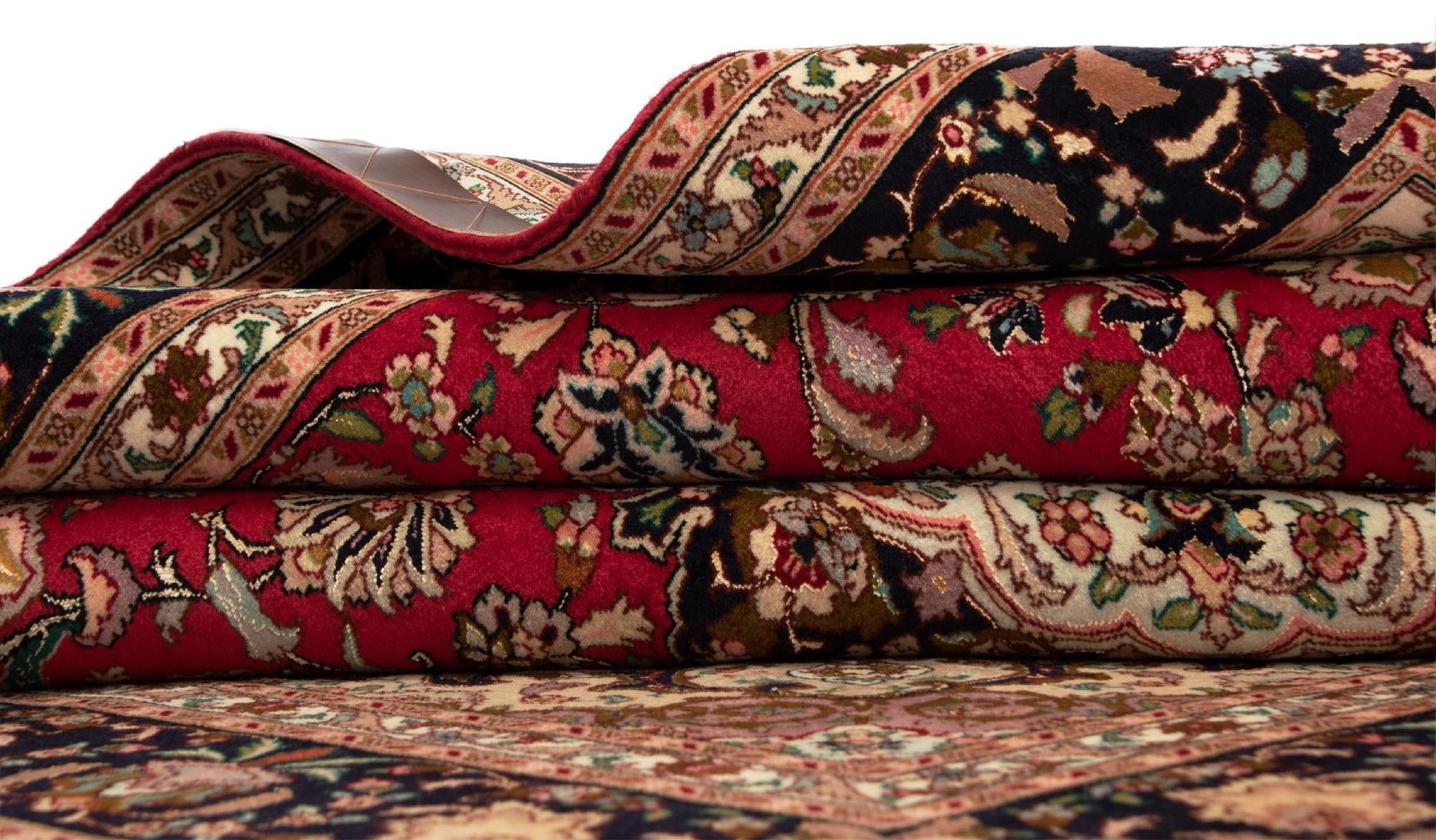 5' 2 x 6' 4 Tabriz Rug