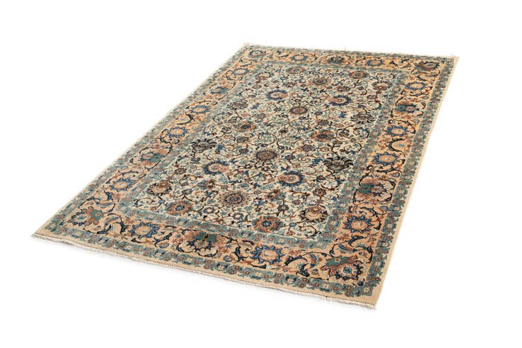 Detail image of 4' 6 x 6' 9 Tabriz Rug