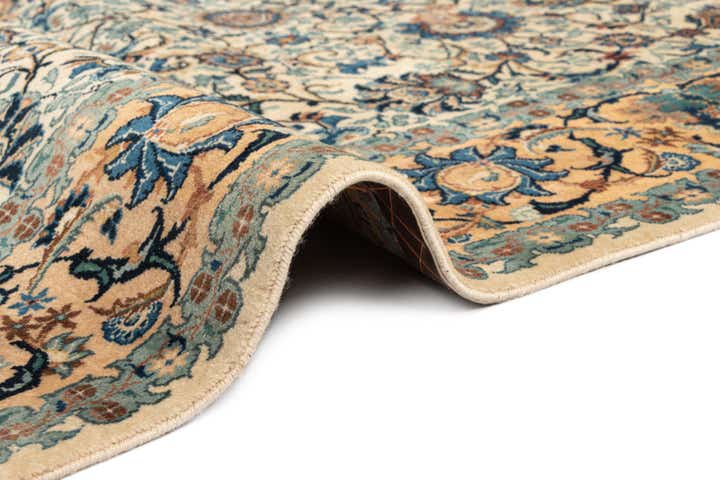 4' 6 x 6' 9 Tabriz Rug