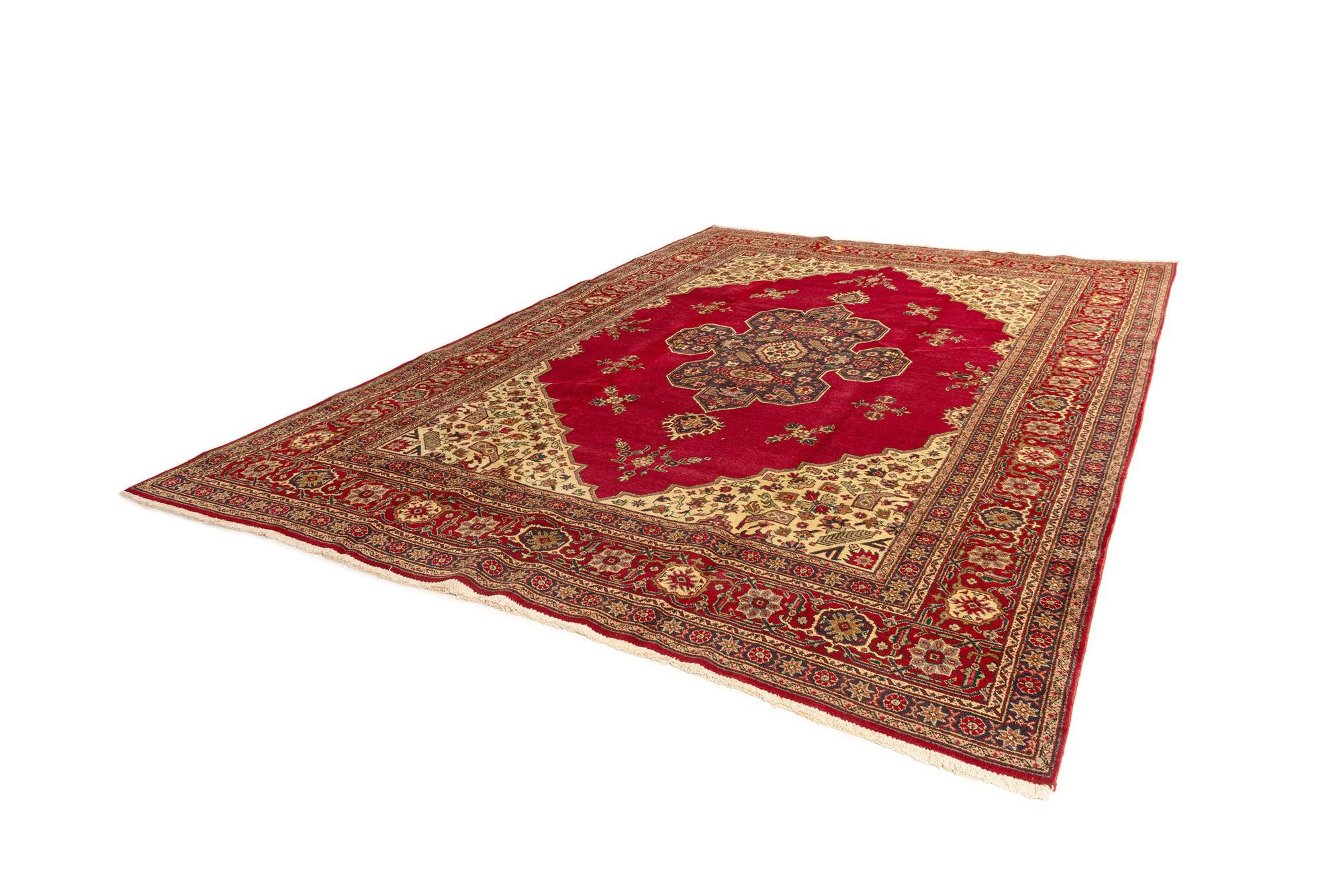 9' 3 x 12' 10 Tabriz Rug