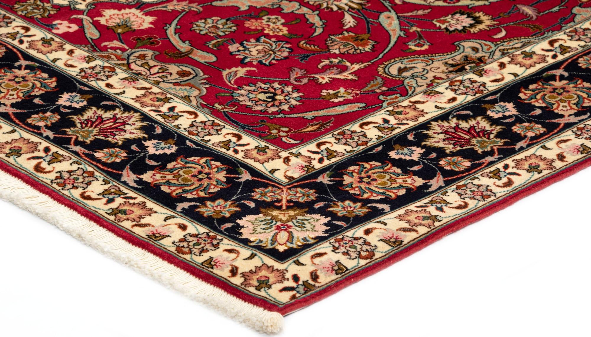 5' x 6' 10 Tabriz Rug