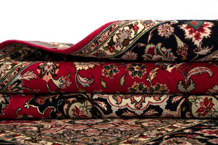 5' 1 x 6' 9 Tabriz Rug