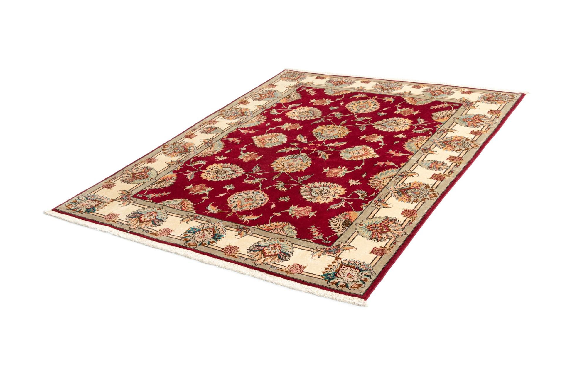5' 2 x 6' 8 Tabriz Rug