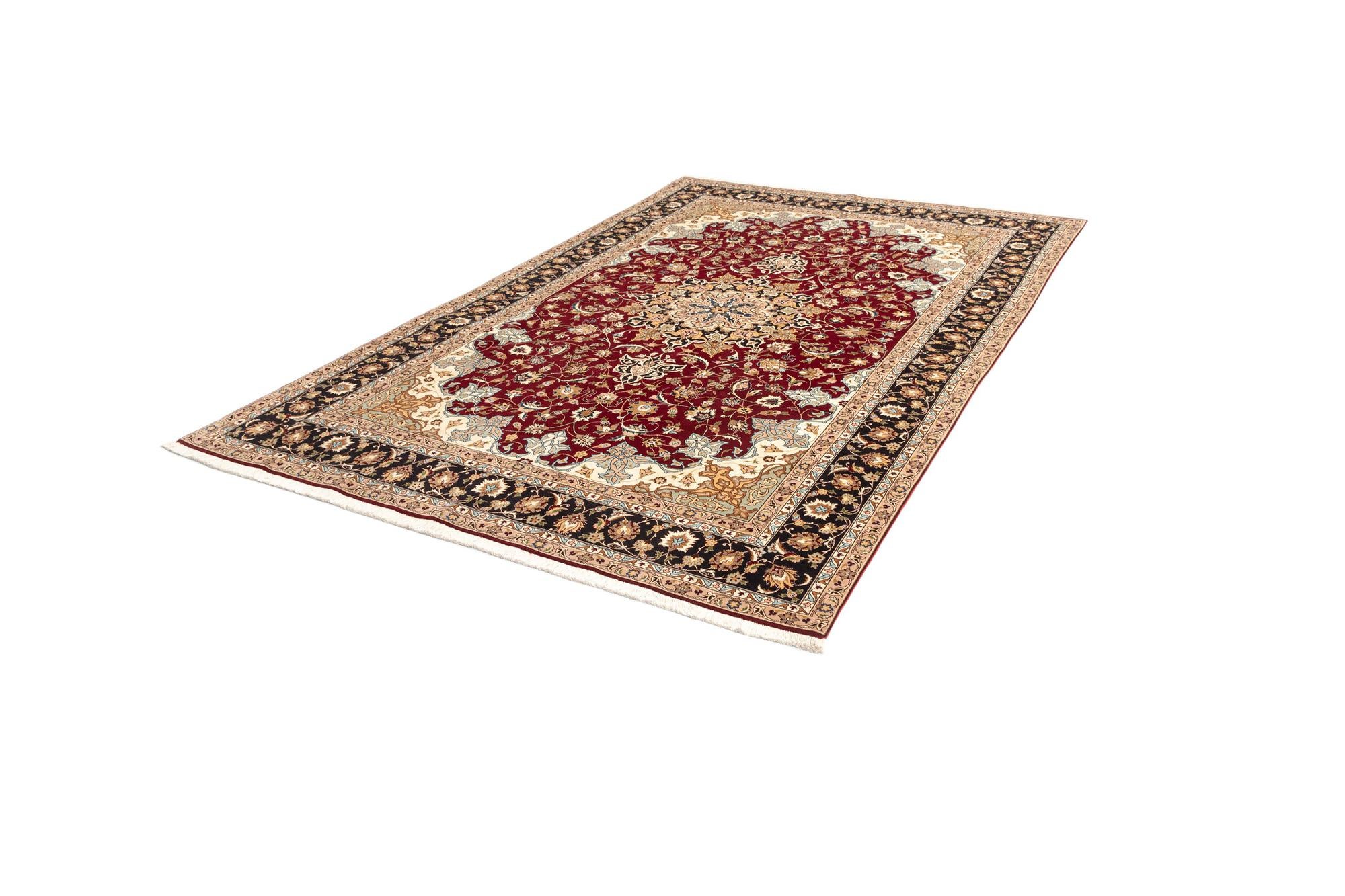 6' 8 x 10' 1 Tabriz Rug