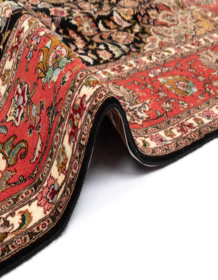 Detail image of 6' 11 x 8' 4 Tabriz Rug