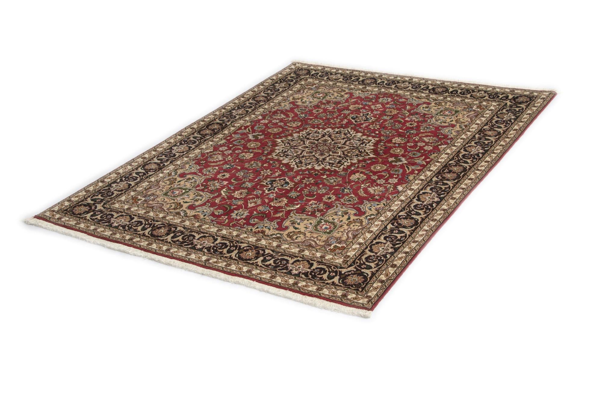 5' 2 x 6' 9 Tabriz Rug