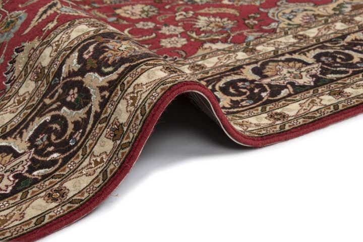 5' 2 x 6' 9 Tabriz Rug