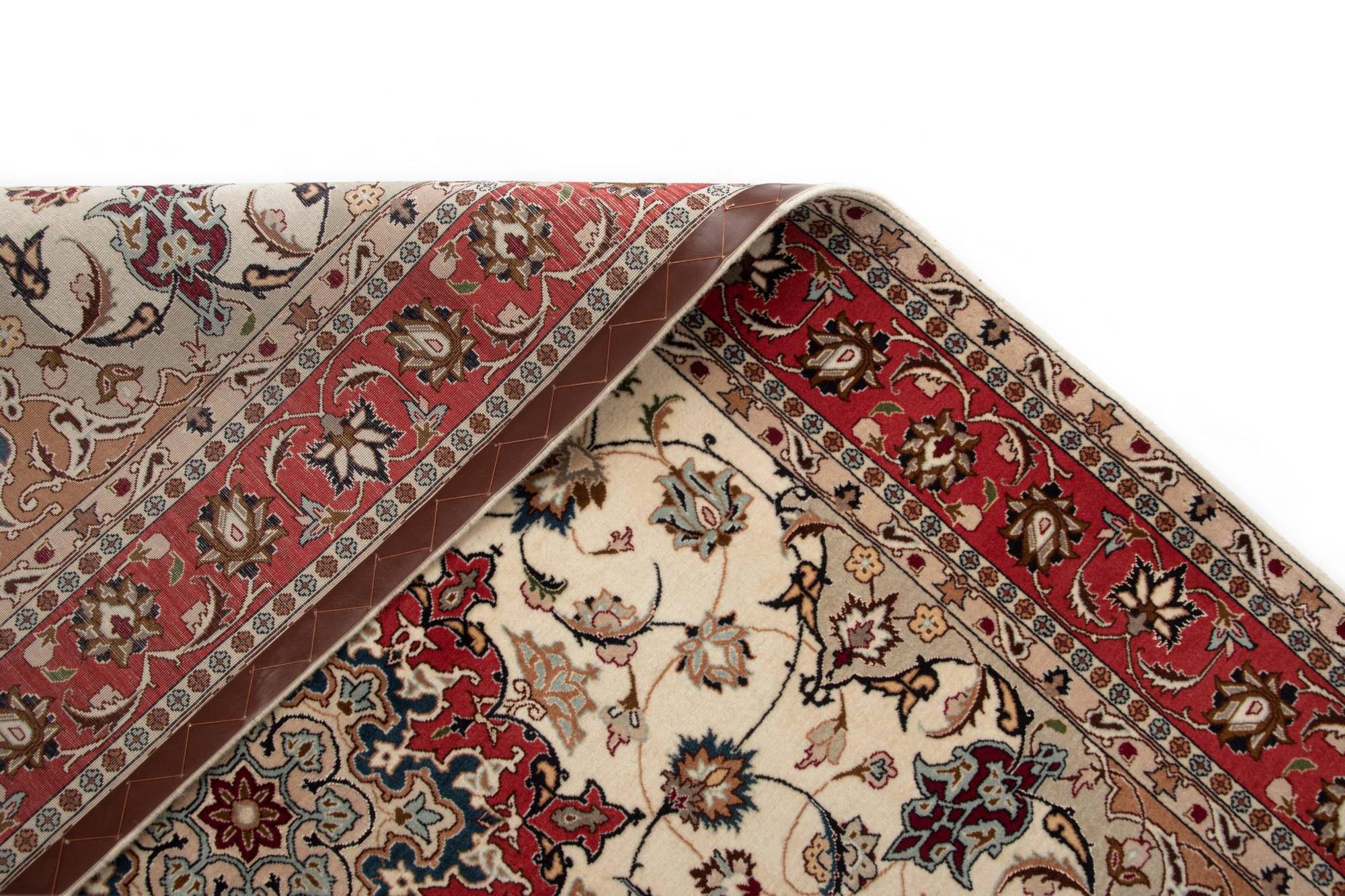 4' 11 x 6' 9 Tabriz Rug