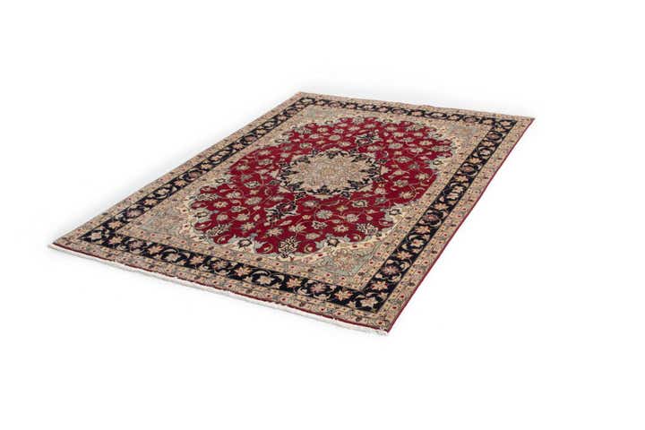 5' x 6' 9 Tabriz Rug