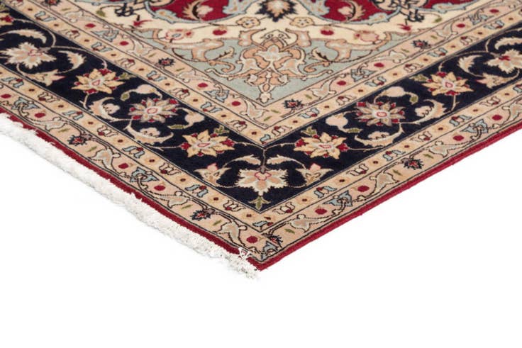 Detail image of 5' x 6' 9 Tabriz Rug