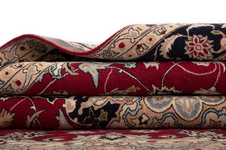 5' x 6' 9 Tabriz Rug