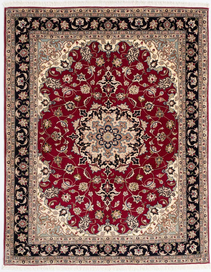 Detail image of 4' 9 x 6' 8 Tabriz Rug