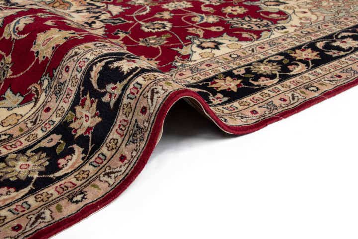 4' 11 x 6' 11 Tabriz Rug