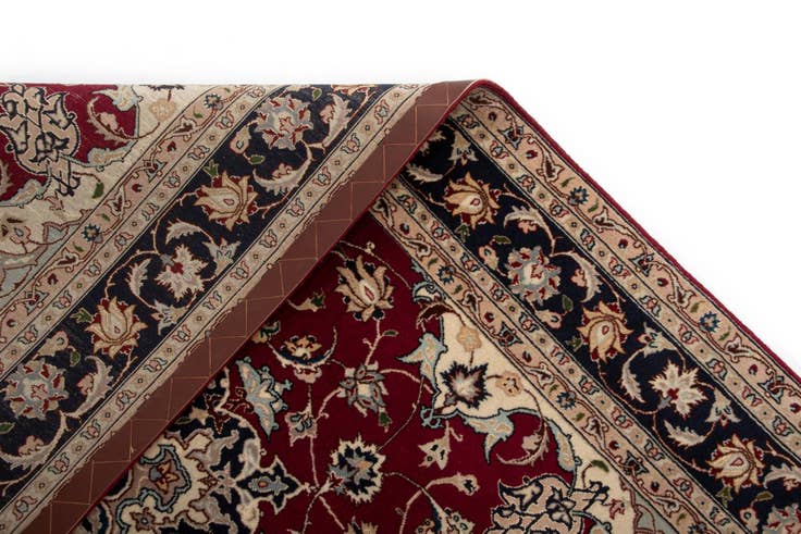 Detail image of 5' x 6' 9 Tabriz Rug